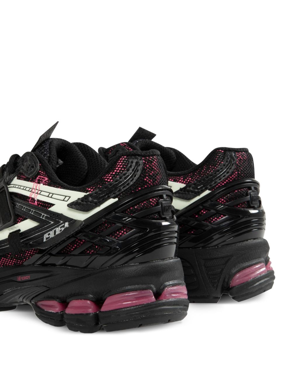 New Balance Women's 1906A Shoes