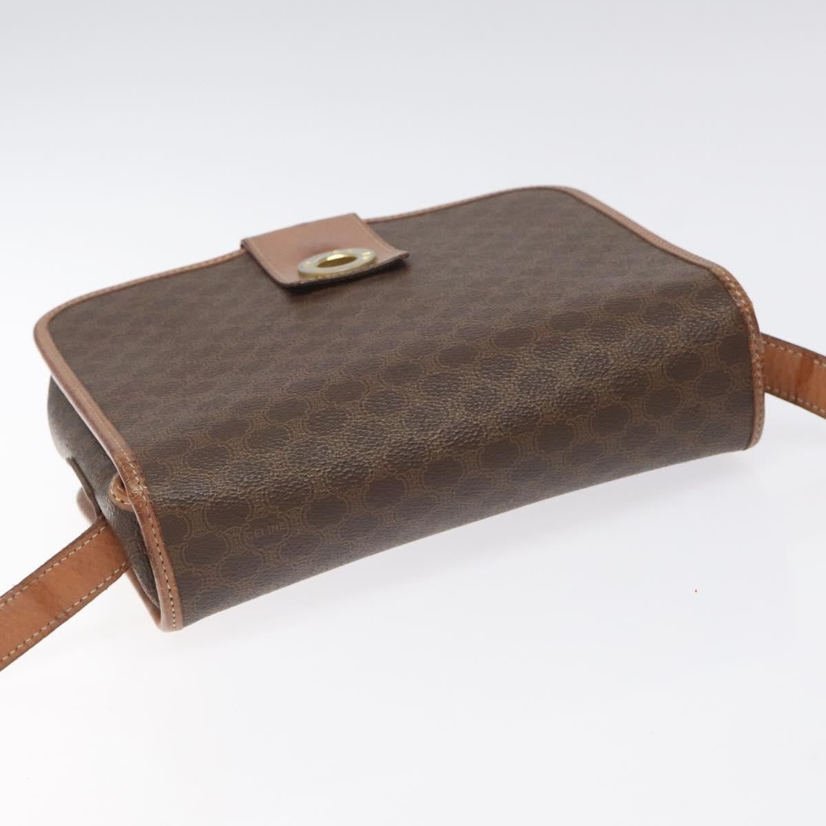 Celine Vintage Macadam Circle Logo Canvas And Leather Brown Canvas Shoulder Bag Bag (Pre-Owned)