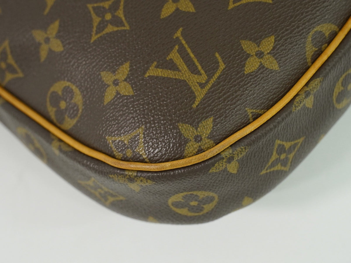 Louis Vuitton Odeon Monogram Canvas Brown Canvas Shoulder Bag Bag (Pre-Owned)