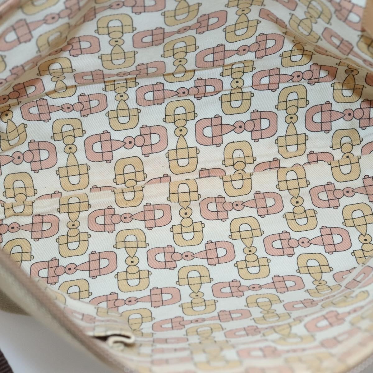 Gucci Original Messenger Gg Canvas Beige Canvas Shoulder Bag Bag (Pre-Owned)