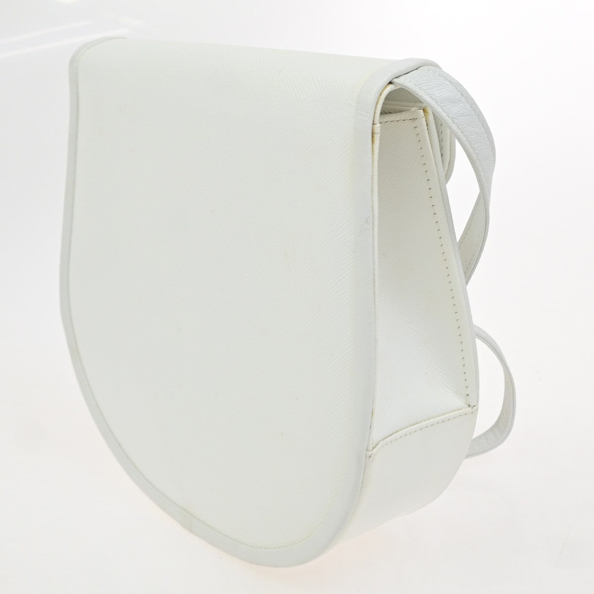 Saint Laurent Vintage Shoulder Bag Leather White Leather Shoulder Bag Bag (Pre-Owned)