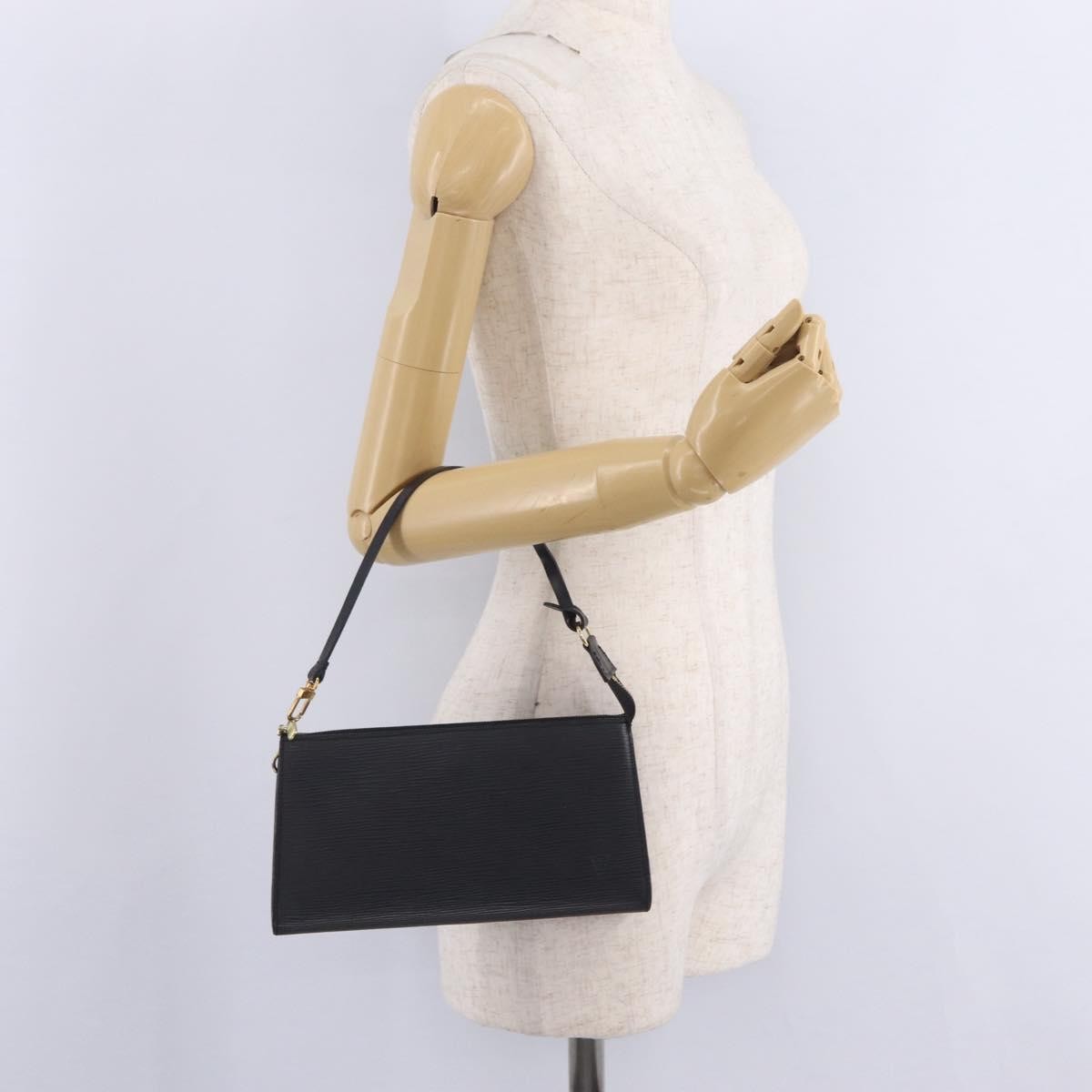 Louis Vuitton Pochette Accessoires Epi Leather Black Leather Clutche & Pouche Bag (Pre-Owned)