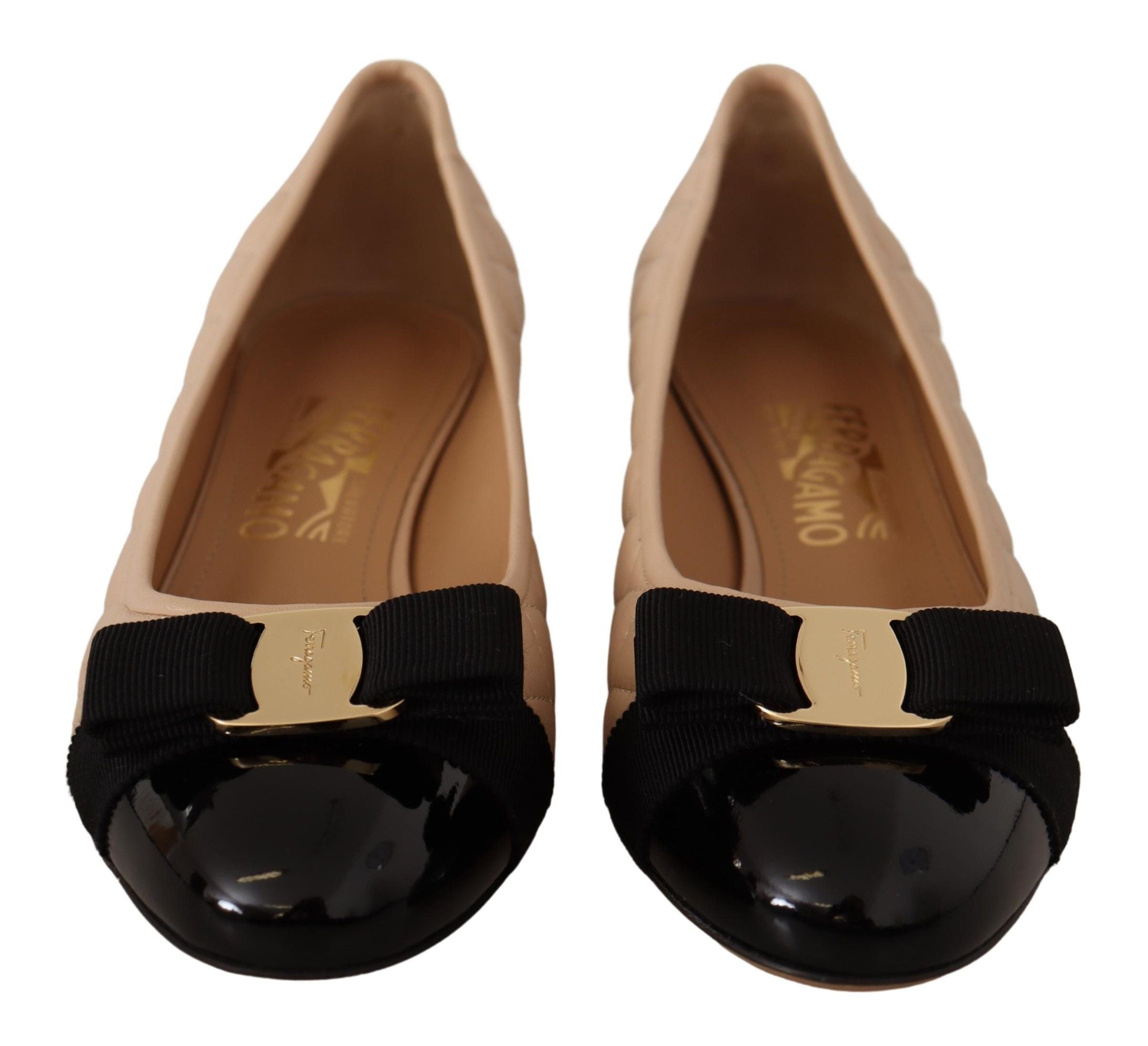 Salvatore Ferragamo Elegant Quilted Leather Pumps in Beige and Women's Black