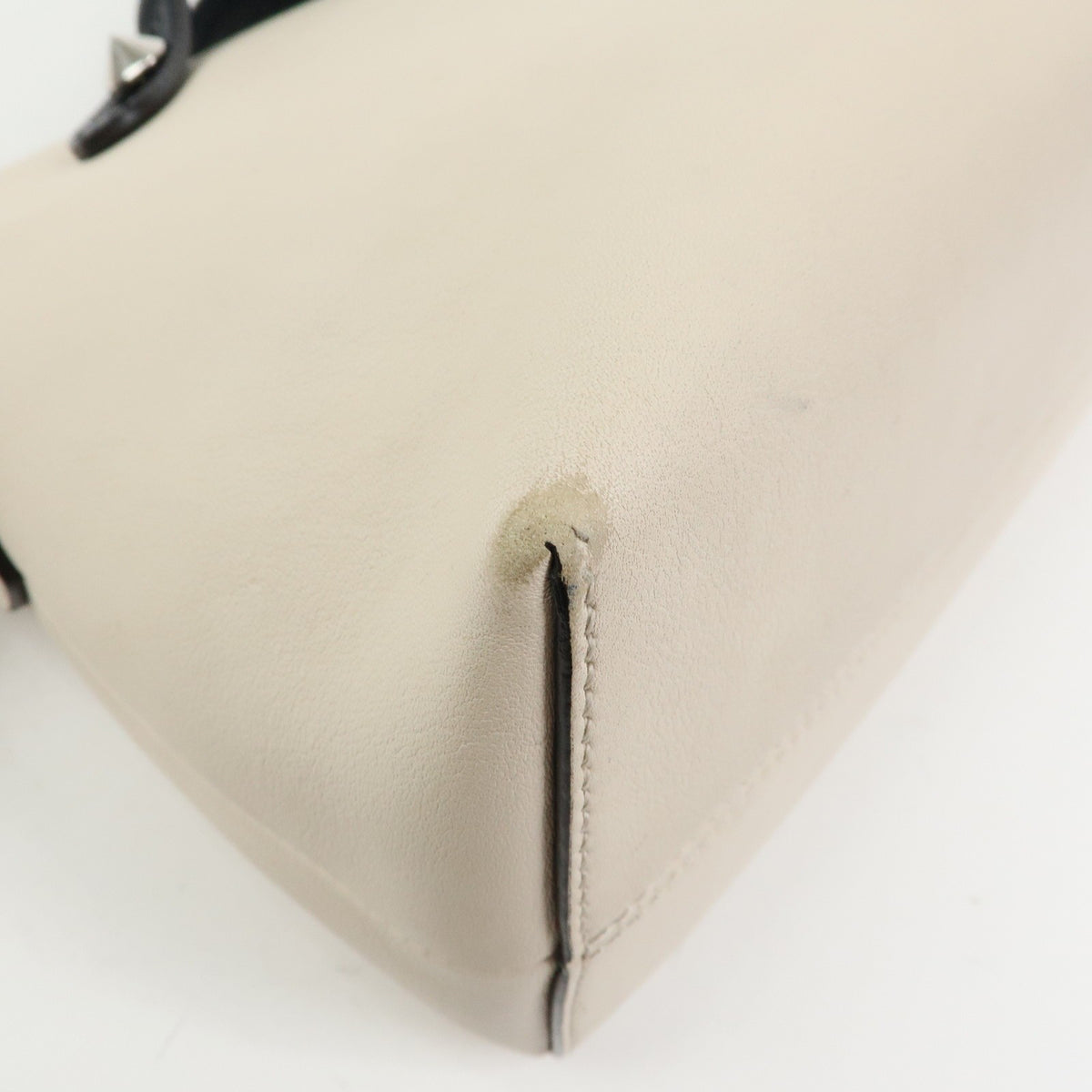 Fendi Selleria By The Way Satchel Leather Neutral Leather Handbag (Pre-Owned)