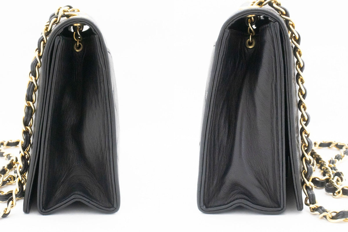 Chanel Vintage Curve Cc Flap Quilted Lambskin Black Leather Shoulder Bag Bag (Pre-Owned)