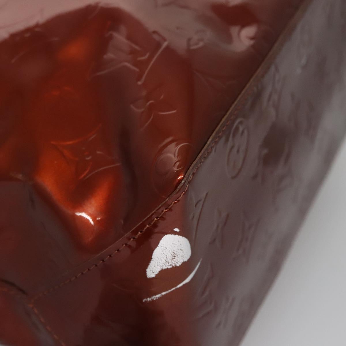 Louis Vuitton Reade Burgundy Patent Leather Handbag (Pre-Owned)