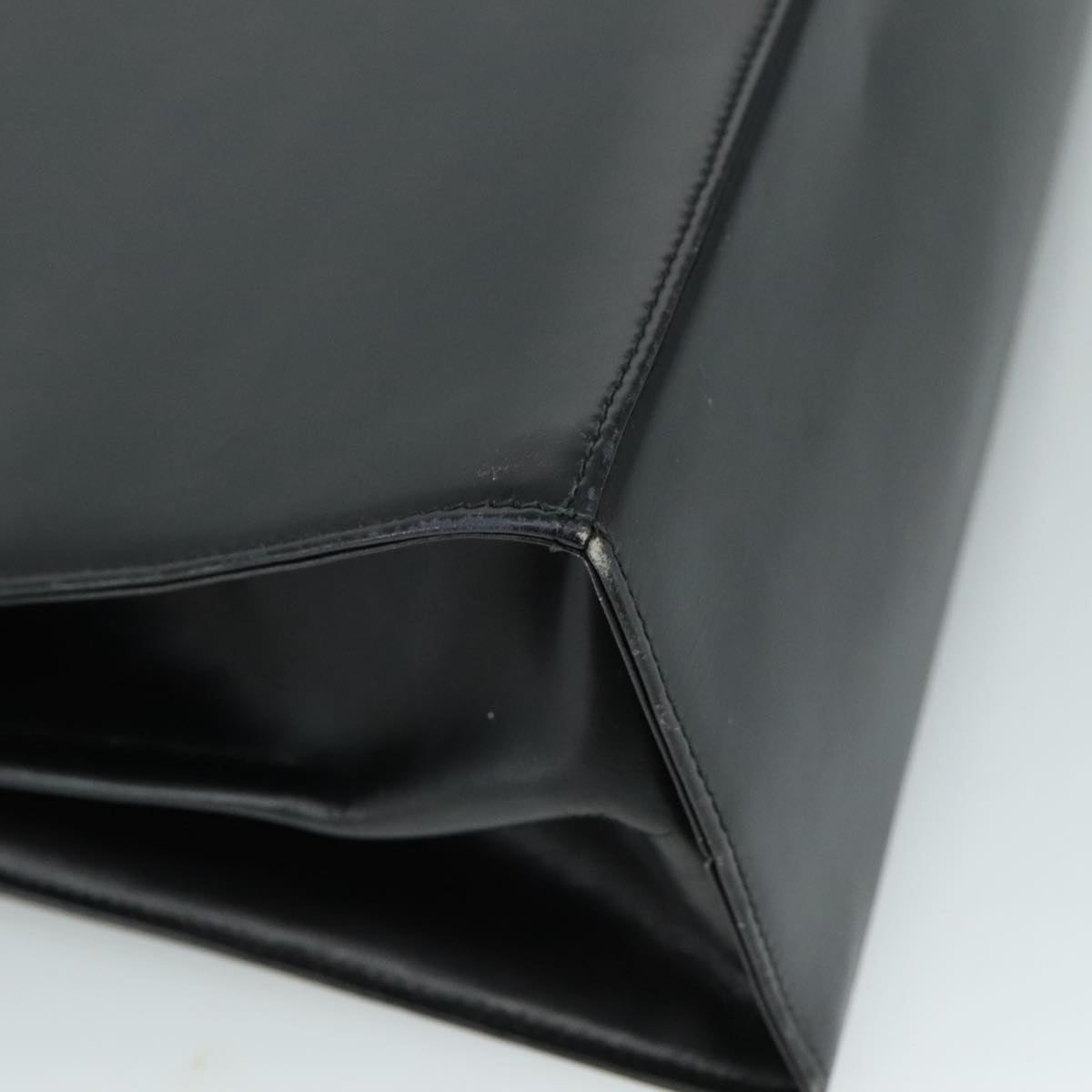 Salvatore Ferragamo Gancini Black Leather Handbag (Pre-Owned)