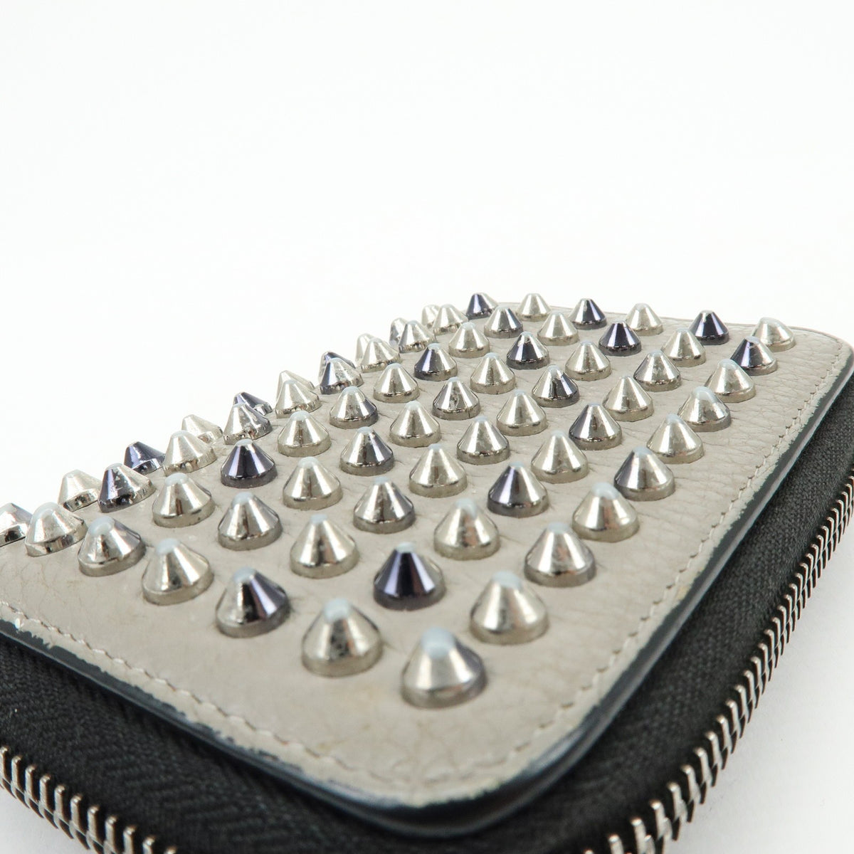 Christian Louboutin Panettone Coin Purse Spiked Leather Beige Leather Wallets Accessory (Pre-Owned)