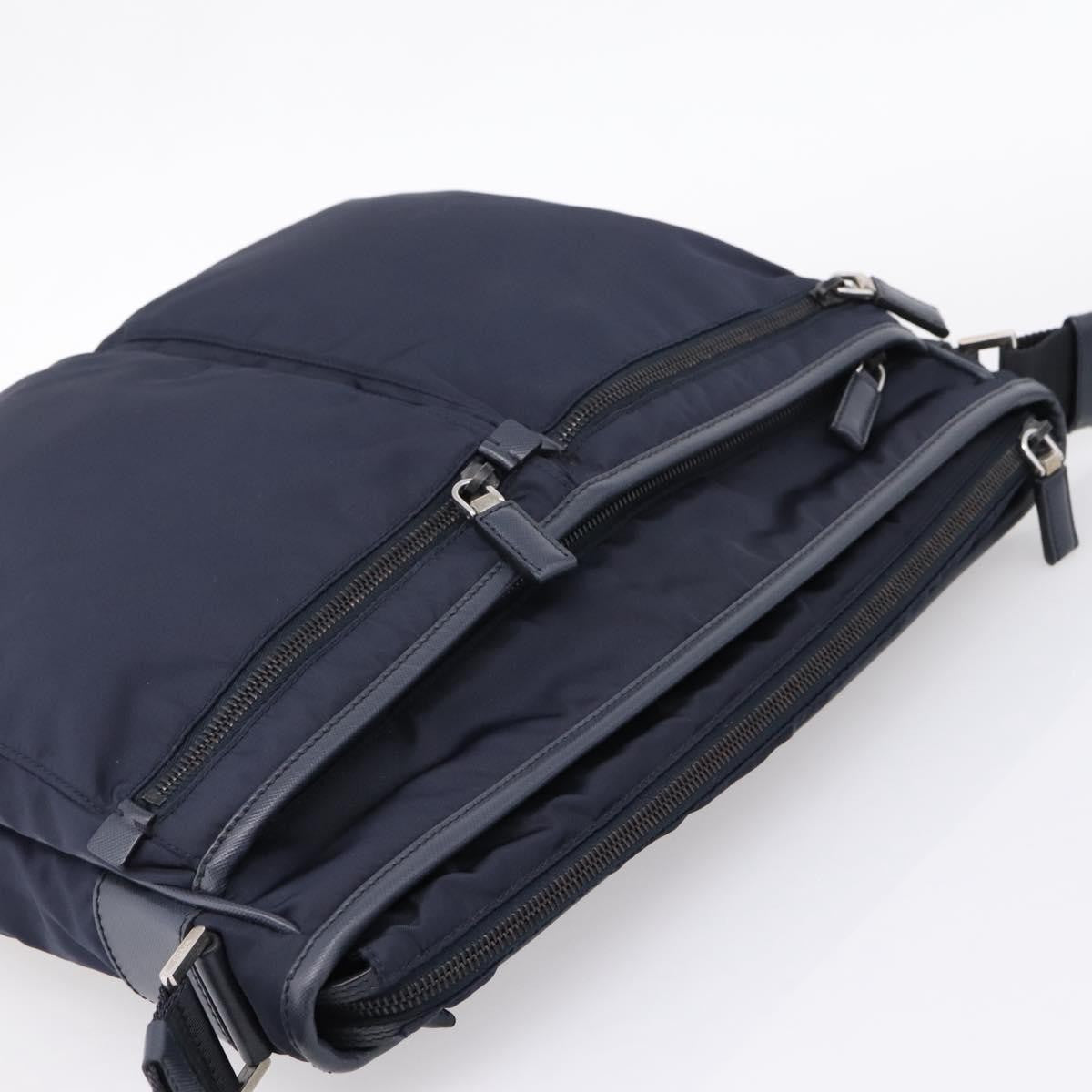 Prada Shoulder Tessuto Navy Nylon Shoulder Bag Bag (Pre-Owned)