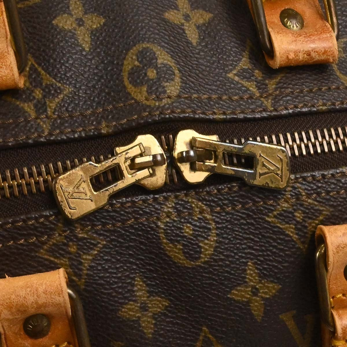 Louis Vuitton Keepall Monogram Canvas Brown Canvas Travel Bag Bag (Pre-Owned)