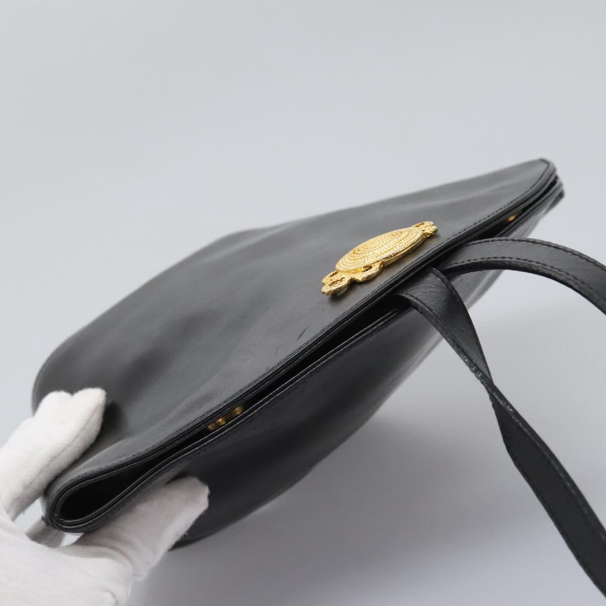 Salvatore Ferragamo - Black Leather Shoulder Bag (Pre-Owned)