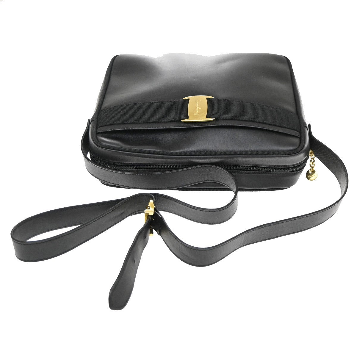 Salvatore Ferragamo Vara Bow Camera Leather Black Leather Shoulder Bag Bag (Pre-Owned)