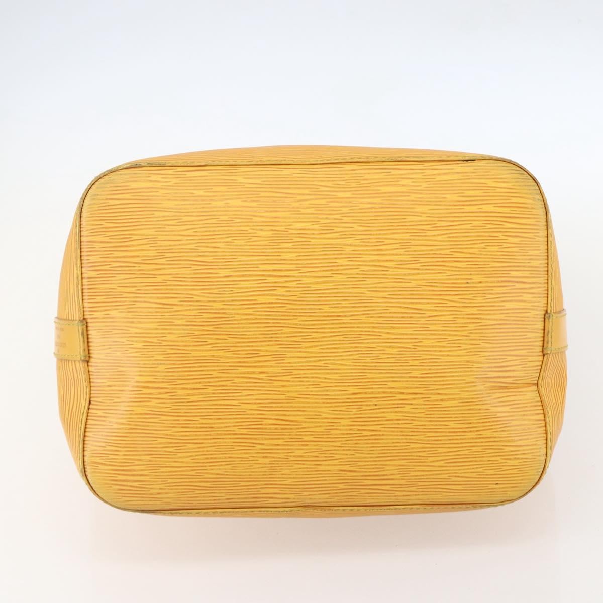 Louis Vuitton Petit Noe Epi Leather Yellow Leather Shoulder Bag Bag (Pre-Owned)