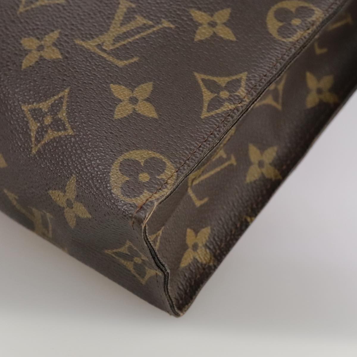 Louis Vuitton Trousse De Toilette Brown Canvas Clutch Bag (Pre-Owned)