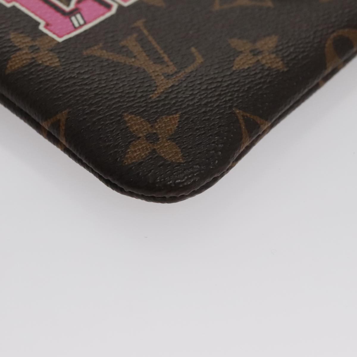 Louis Vuitton City Brown Canvas Clutch Bag (Pre-Owned)