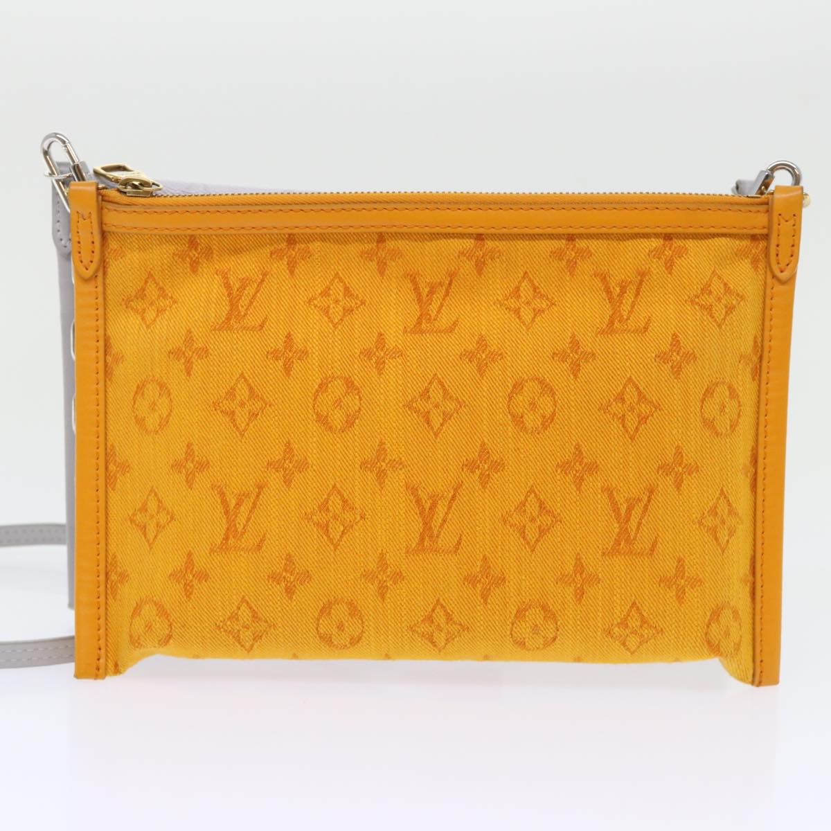 Louis Vuitton Messenger Grey Canvas Shoulder Bag (Pre-Owned)