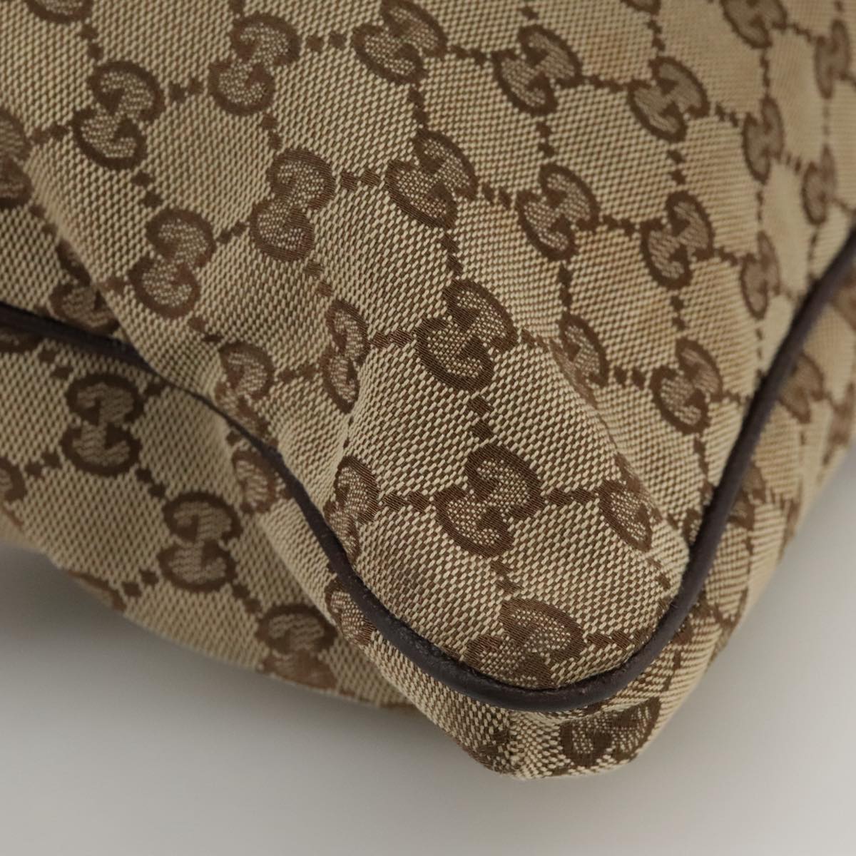 Gucci Ophidia Beige Canvas Shoulder Bag (Pre-Owned)