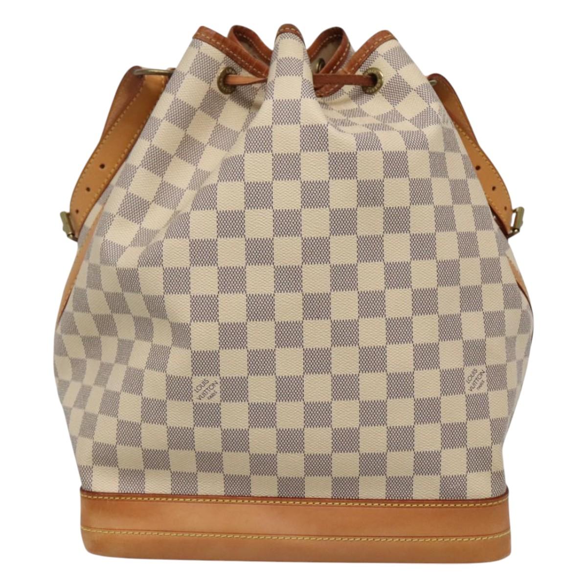 Louis Vuitton Noé White Canvas Shoulder Bag (Pre-Owned)