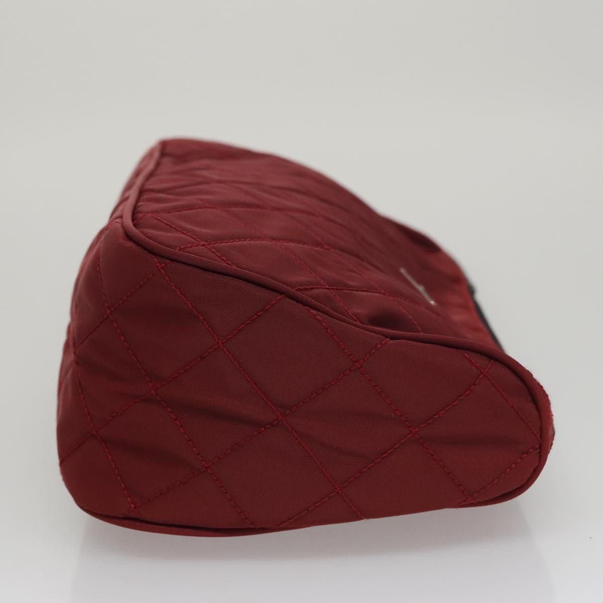 Prada Matelassé Burgundy Synthetic Clutch Bag (Pre-Owned)