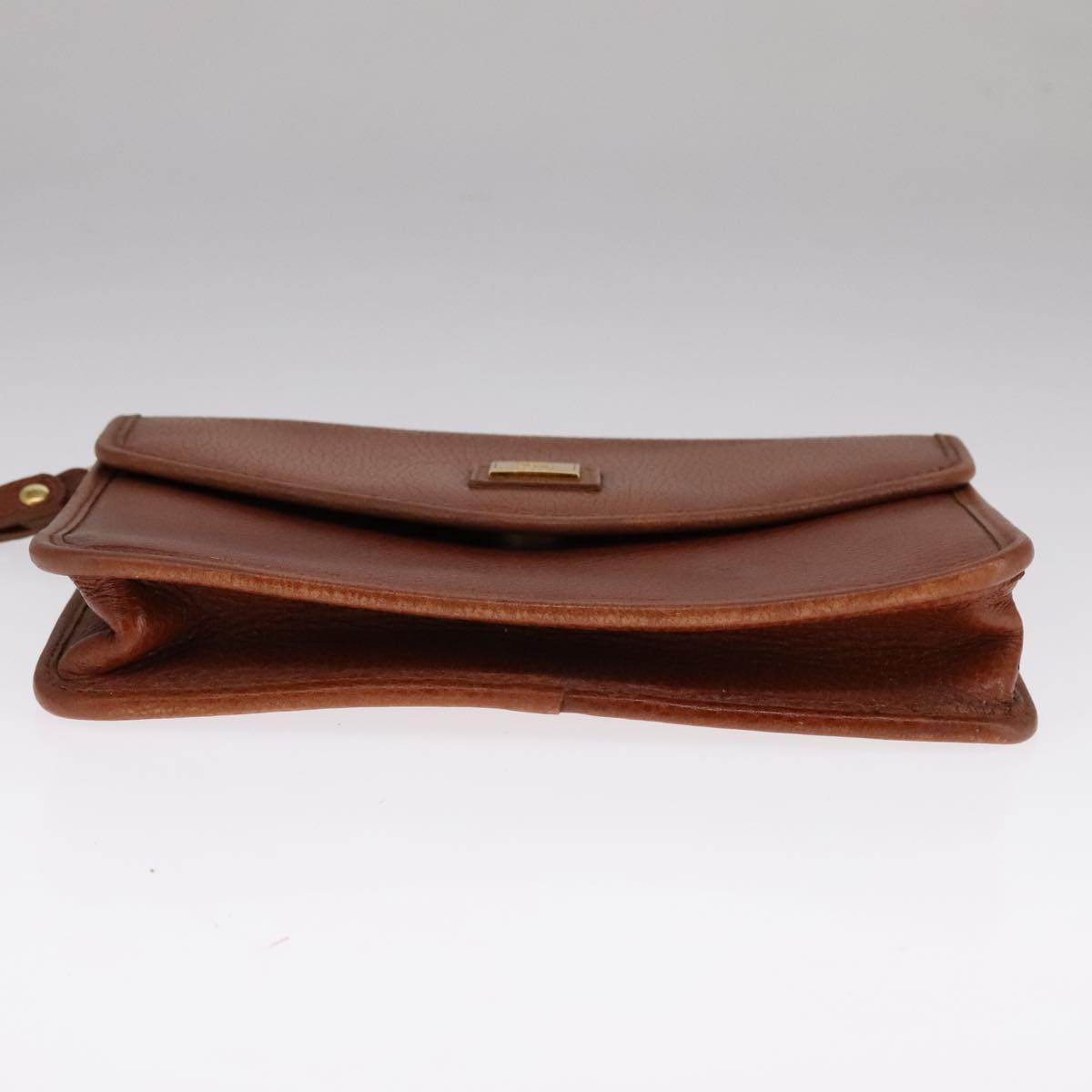 Burberry Brown Leather Clutch Bag (Pre-Owned)
