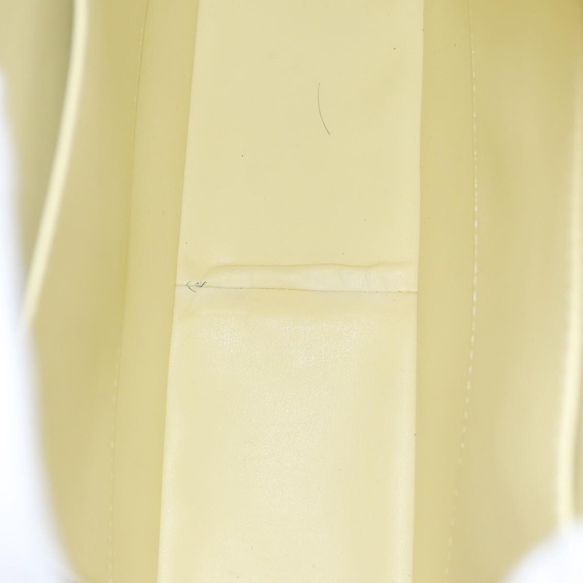 Louis Vuitton Columbus Yellow Patent Leather Tote Bag (Pre-Owned)