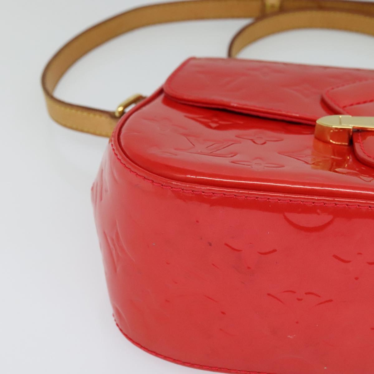 Louis Vuitton Bellflower Red Patent Leather Shoulder Bag (Pre-Owned)