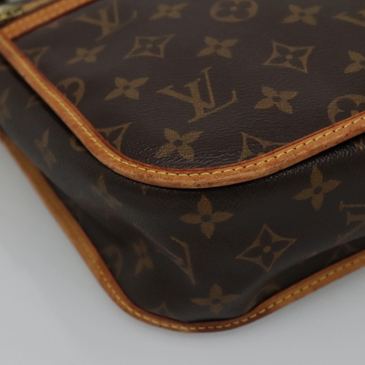 Louis Vuitton Bosphore Brown Canvas Shoulder Bag (Pre-Owned)