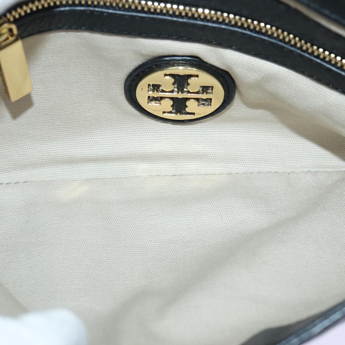 Tory Burch Black Leather Shoulder Bag (Pre-Owned)