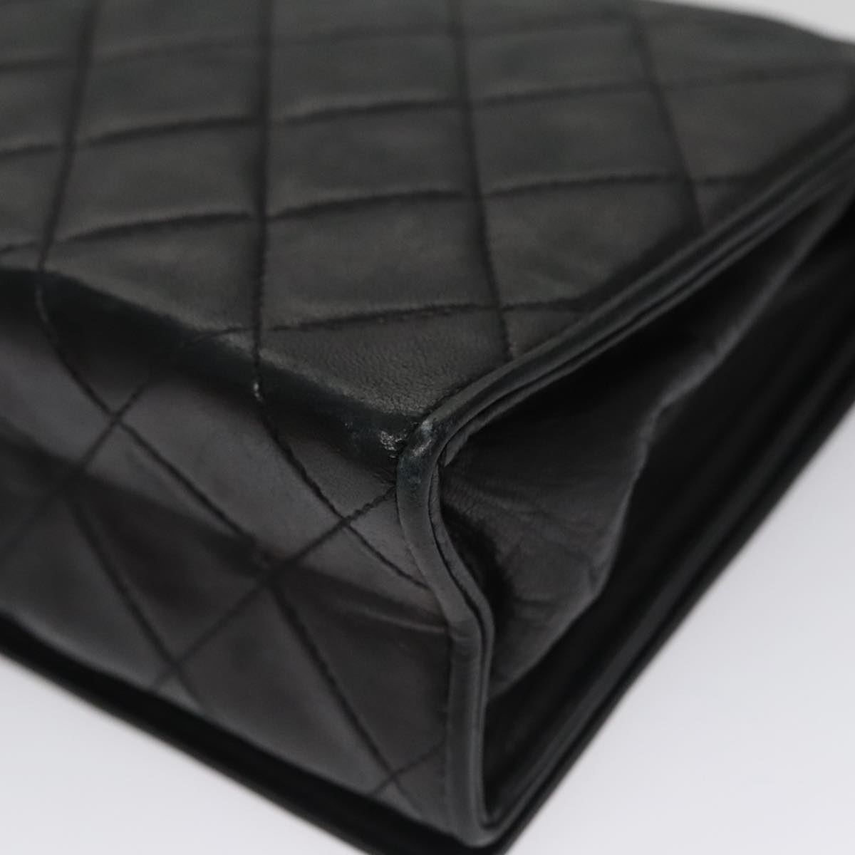 Chanel Full Flap Black Leather Shoulder Bag (Pre-Owned)