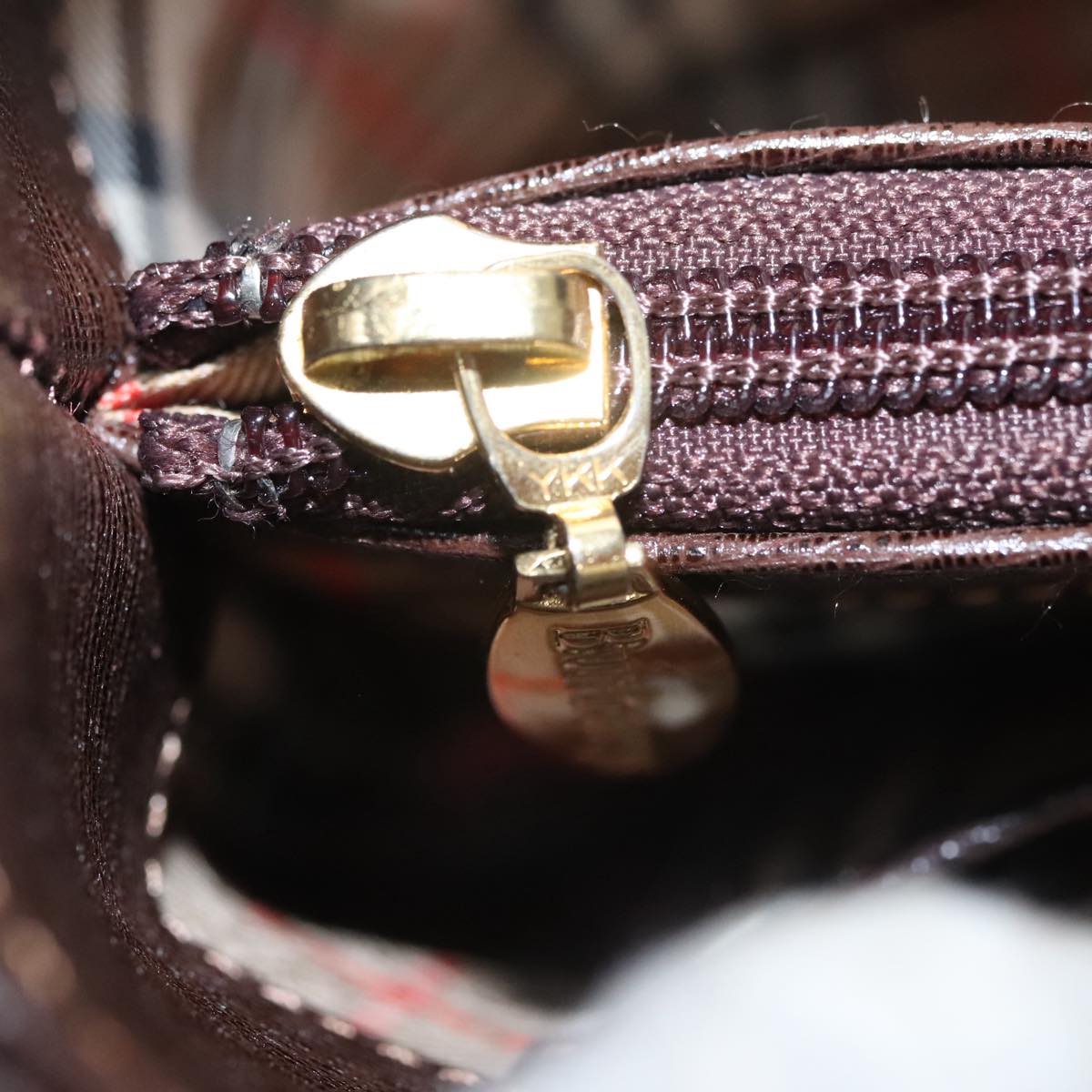Burberry Brown Leather Shoulder Bag (Pre-Owned)