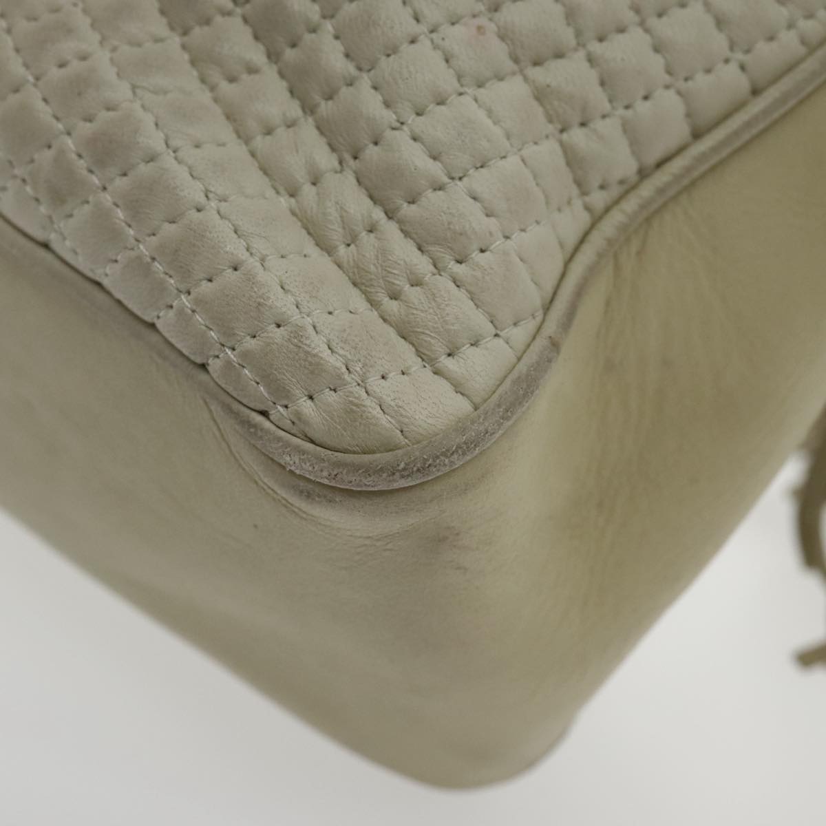 Bally Beige Leather Shoulder Bag (Pre-Owned)