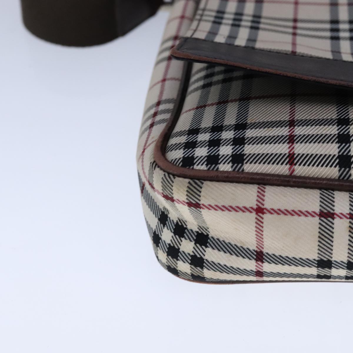 Burberry Nova Check Beige Canvas Shoulder Bag (Pre-Owned)