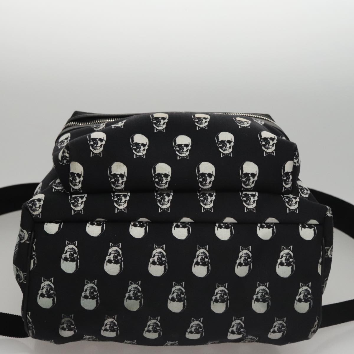 Yves Saint Laurent Black Synthetic Backpack Bag (Pre-Owned)