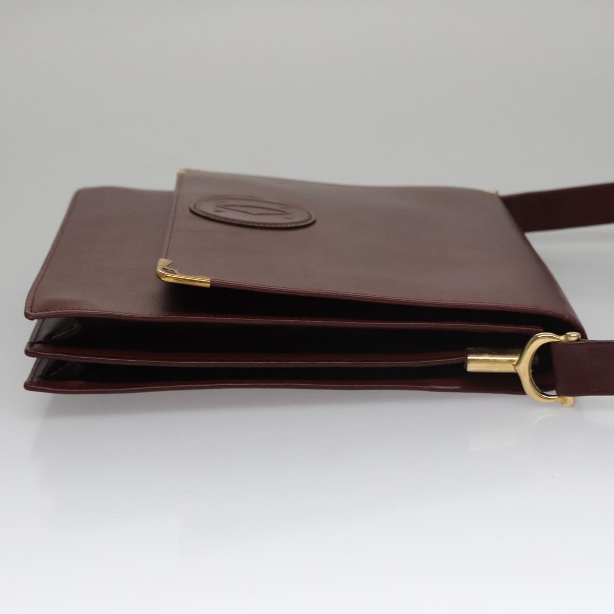 Cartier Must De Cartier Burgundy Leather Shoulder Bag (Pre-Owned)