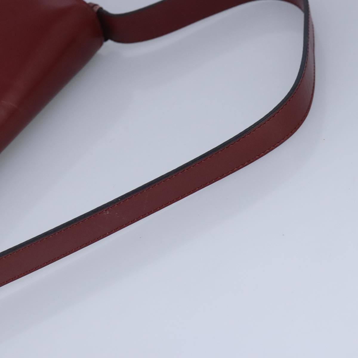Burberry Red Leather Shoulder Bag (Pre-Owned)
