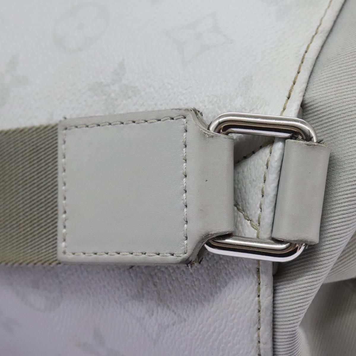 Louis Vuitton Chalk Sling White Canvas Shoulder Bag (Pre-Owned)