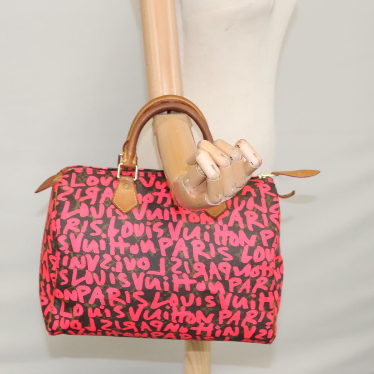 Louis Vuitton Speedy 30 Red Canvas Handbag (Pre-Owned)