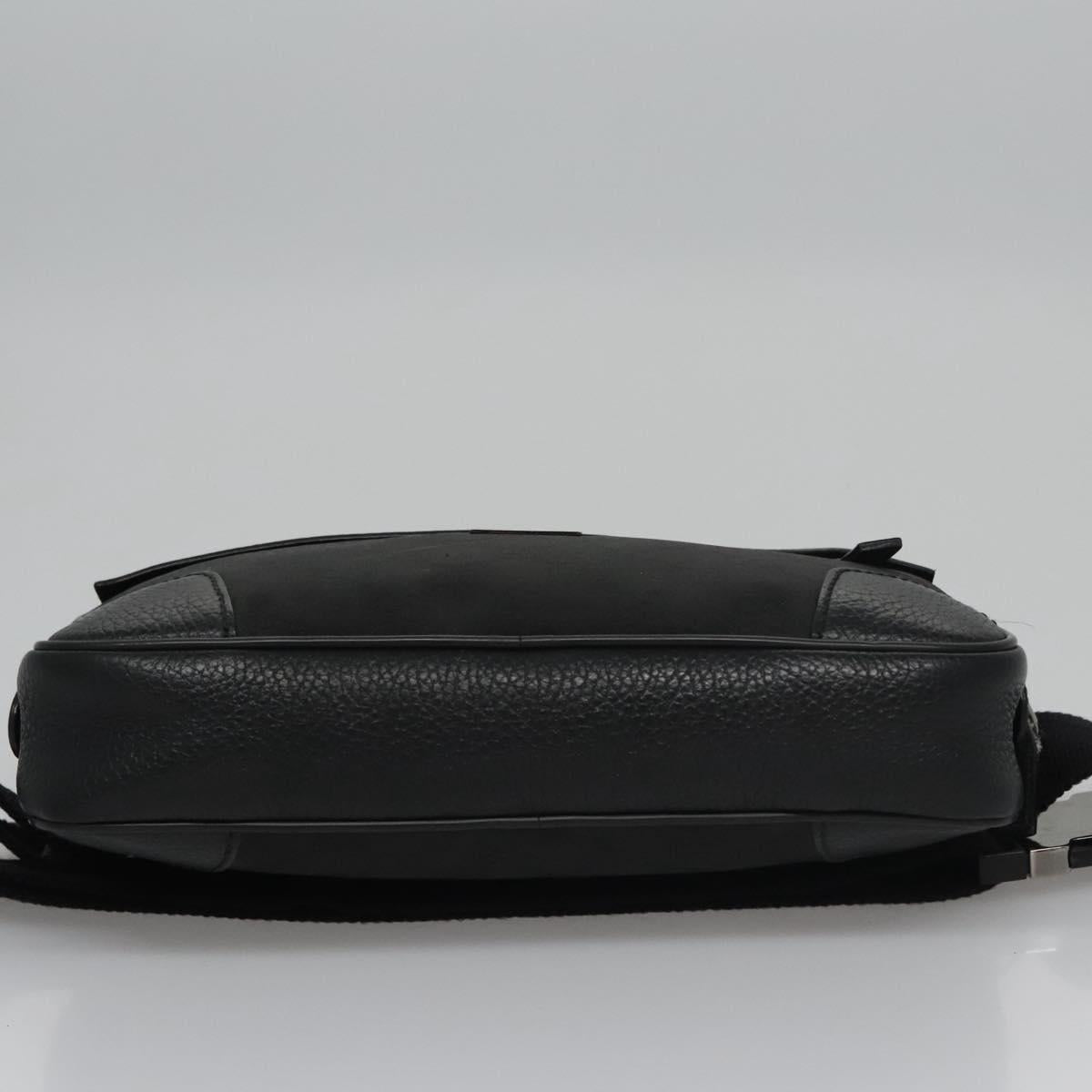 Gucci Gg Canvas Black Canvas Shoulder Bag (Pre-Owned)