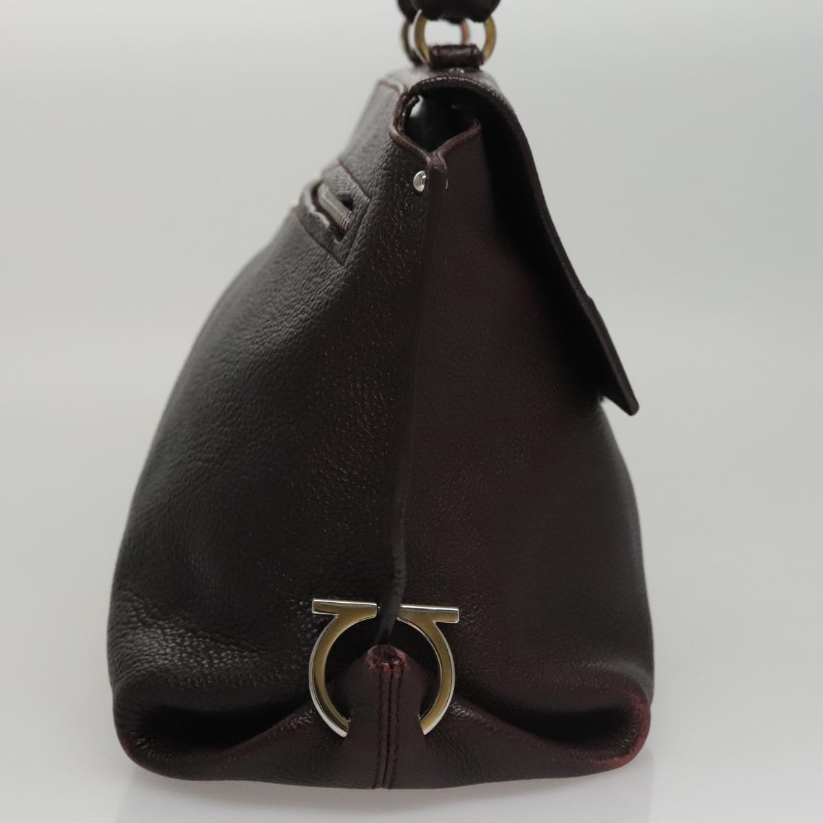 Salvatore Ferragamo Sofia Burgundy Leather Handbag (Pre-Owned)