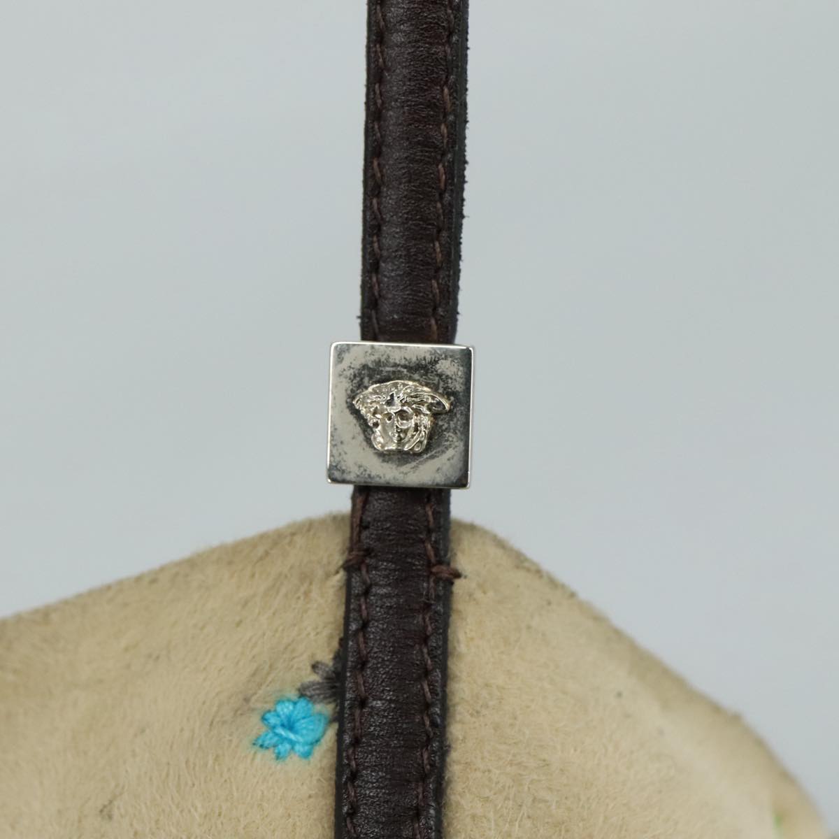 Versace Beige Wool Shoulder Bag (Pre-Owned)