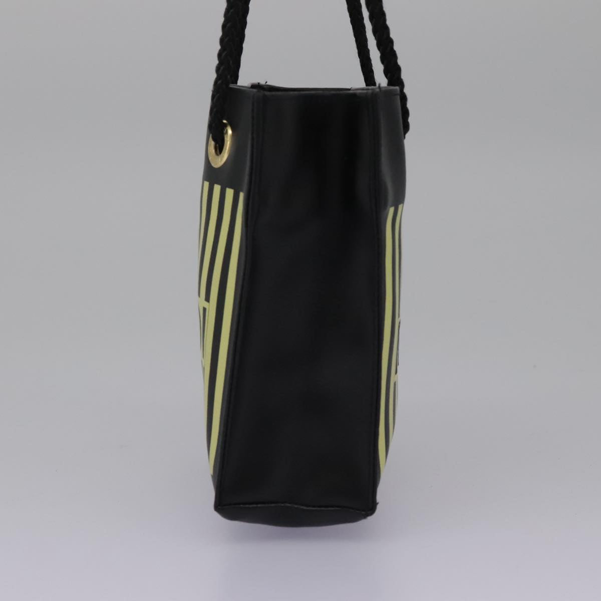 Fendi Ff Black Leather Handbag (Pre-Owned)