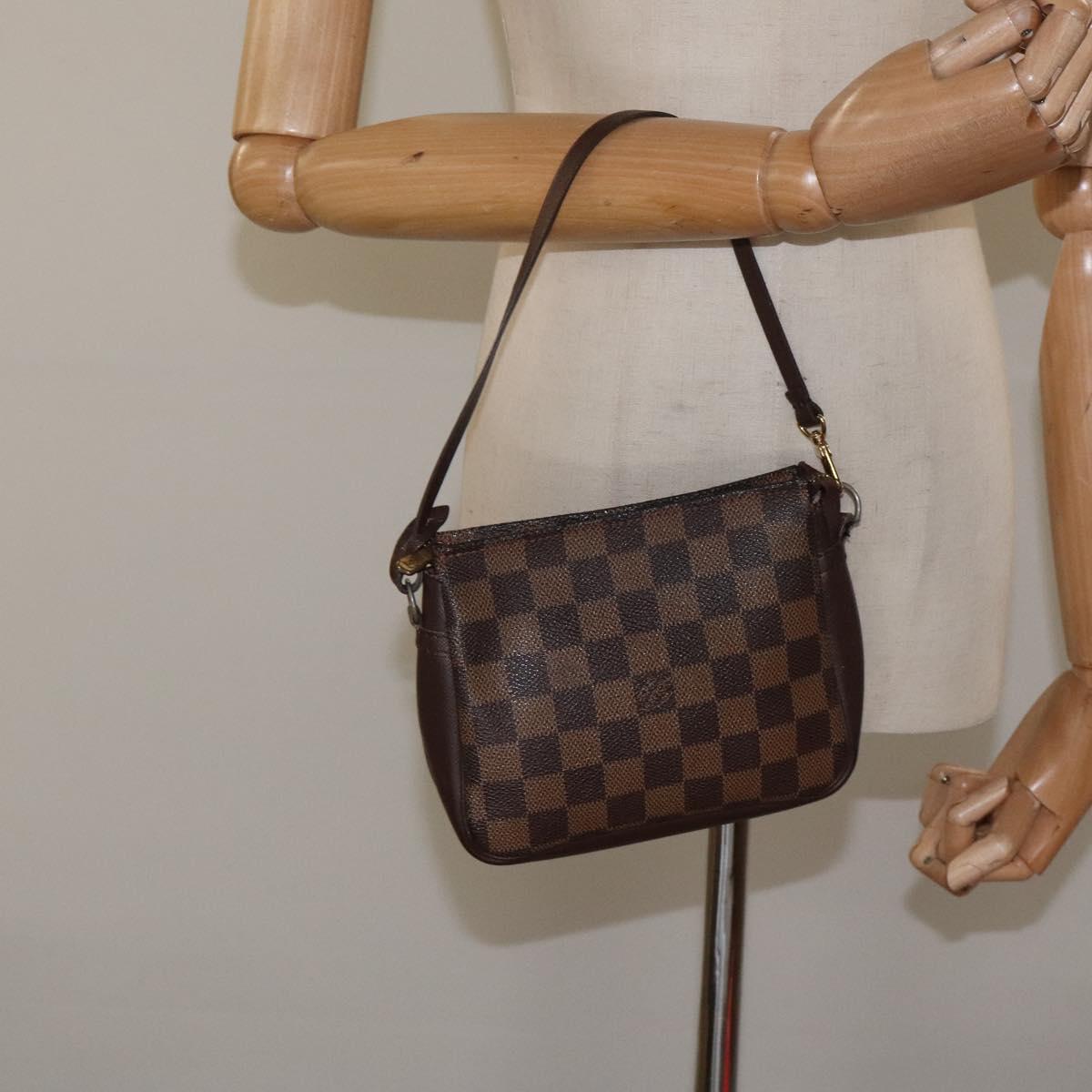 Louis Vuitton Trousse Makeup Brown Canvas Clutch Bag (Pre-Owned)
