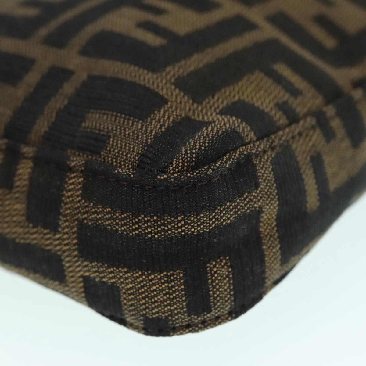 Fendi Mamma Baguette Brown Canvas Shoulder Bag (Pre-Owned)
