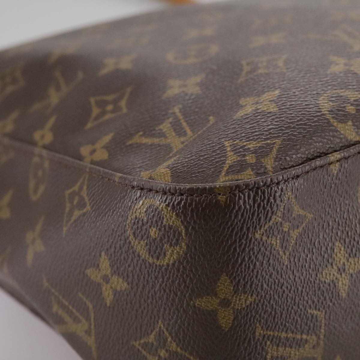 Louis Vuitton Looping Gm Brown Canvas Shoulder Bag (Pre-Owned)