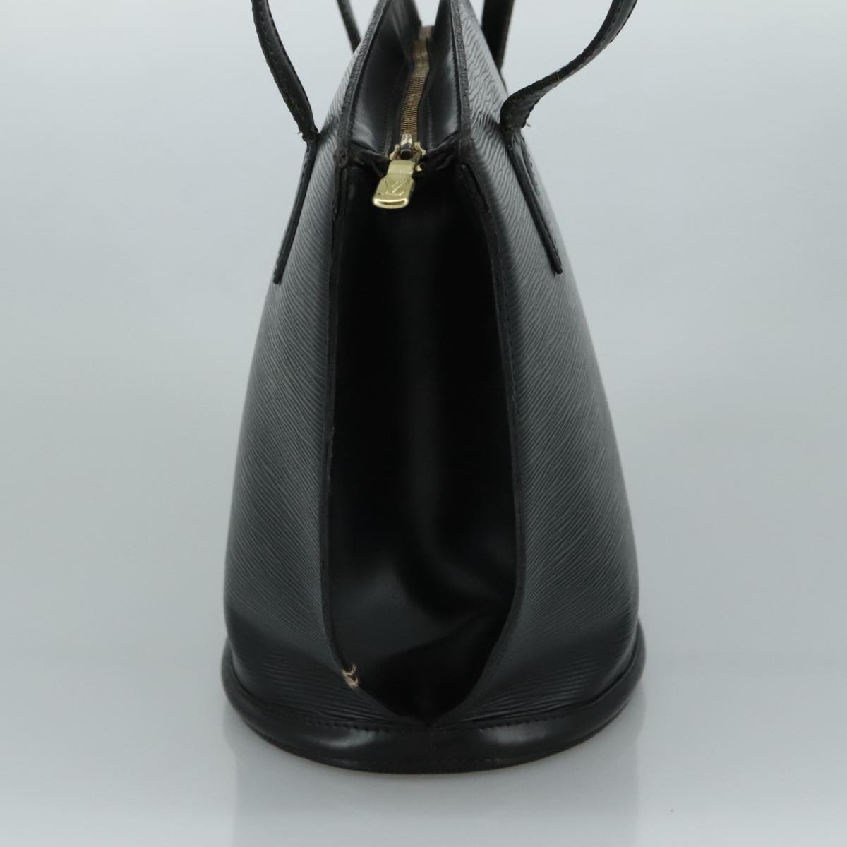 Louis Vuitton Saint Jacques Black Leather Shoulder Bag (Pre-Owned)