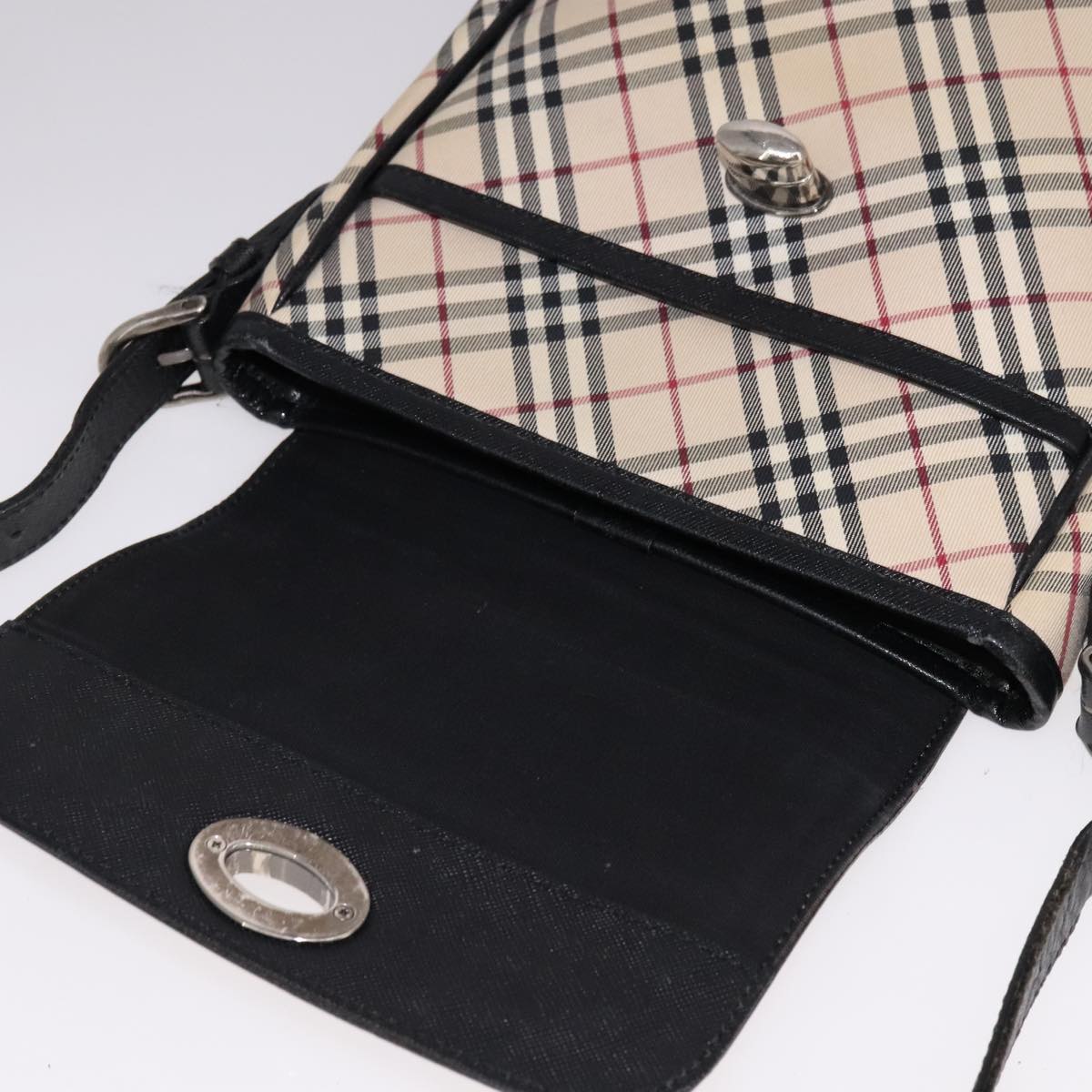Burberry Nova Check Beige Canvas Shoulder Bag (Pre-Owned)
