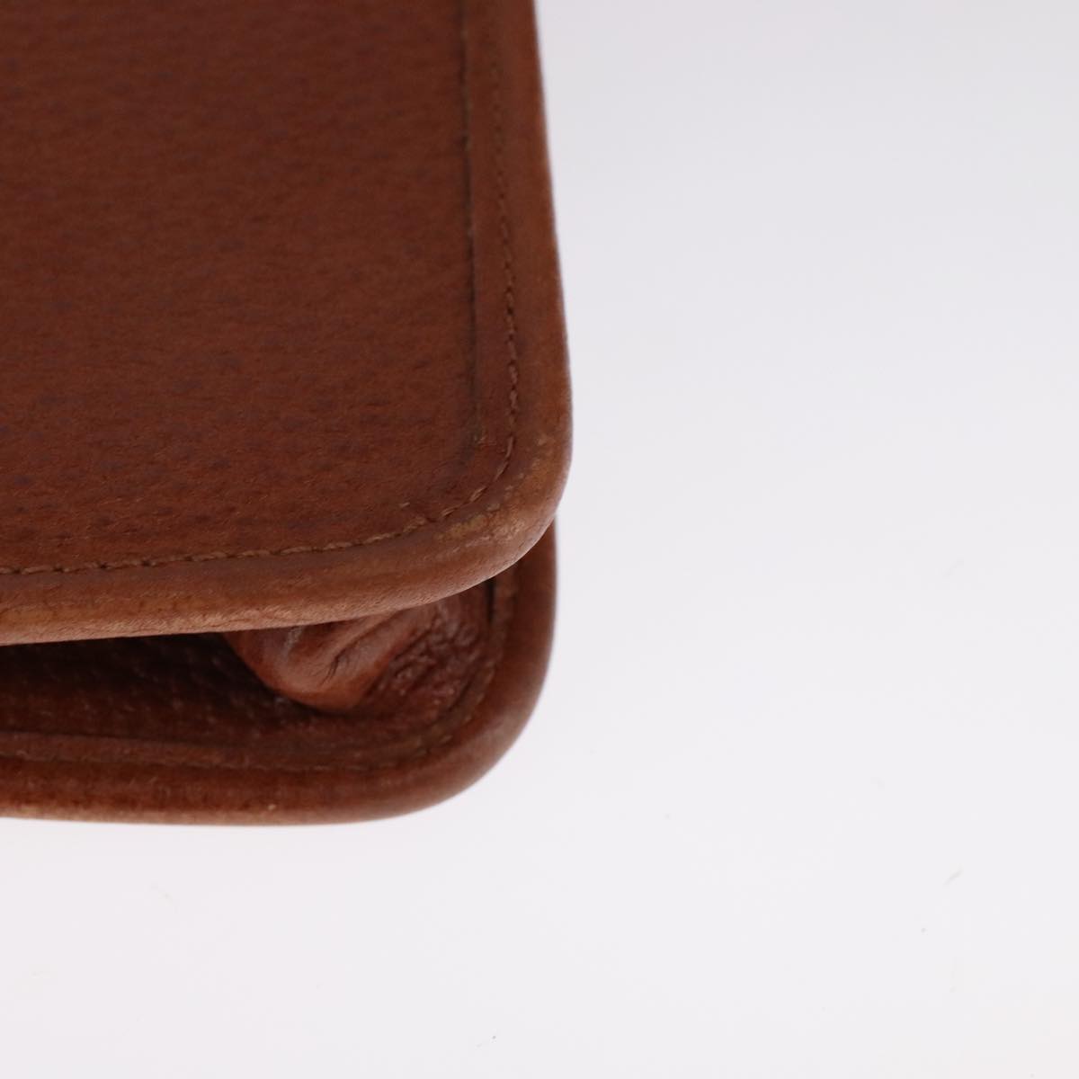 Burberry Brown Leather Clutch Bag (Pre-Owned)