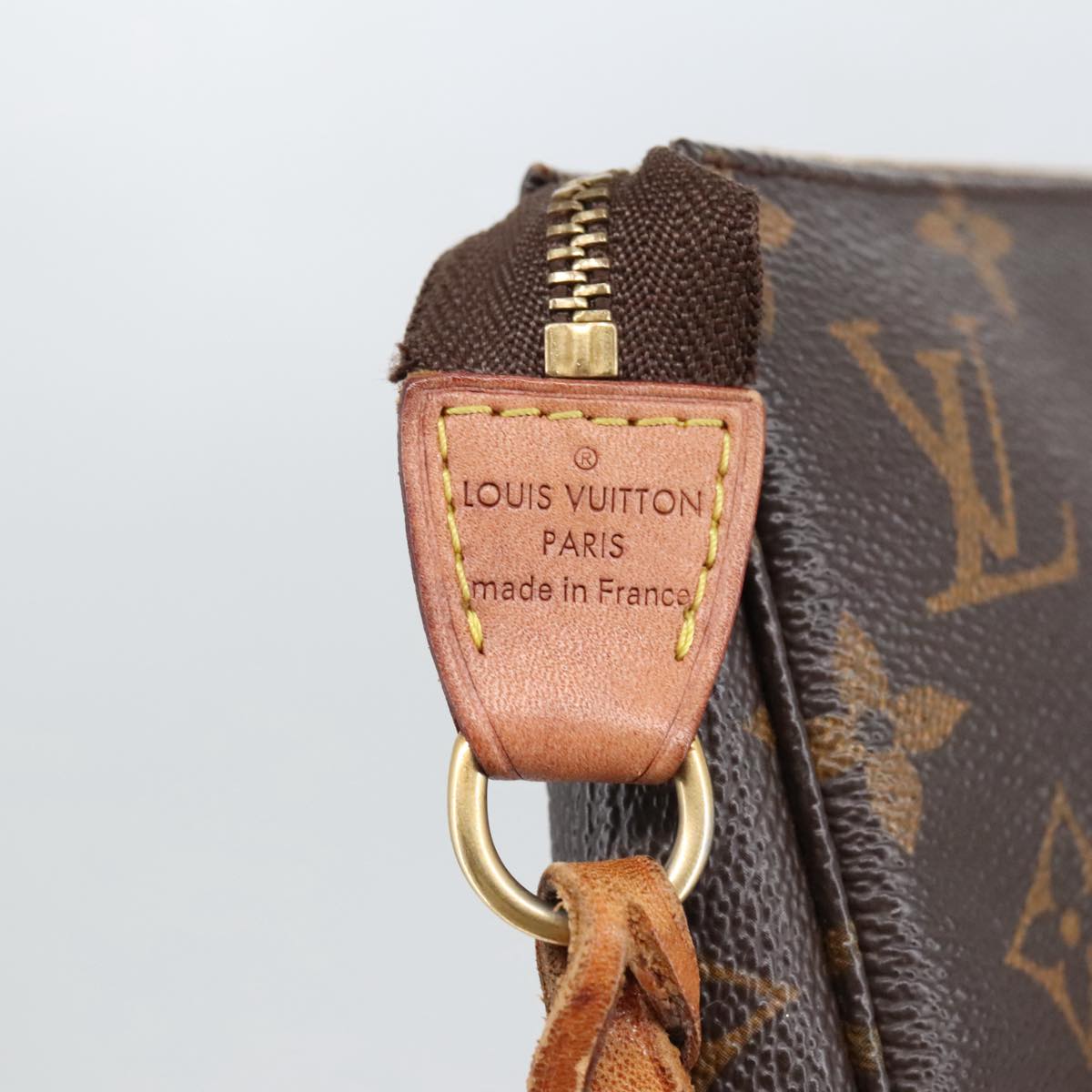 Louis Vuitton Pochette Accessoire Brown Canvas Clutch Bag (Pre-Owned)