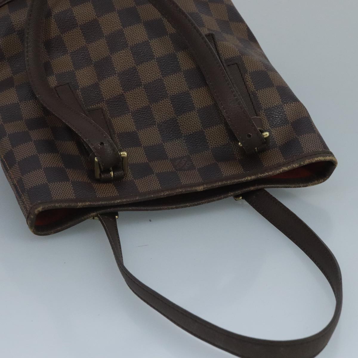 Louis Vuitton Marais White Canvas Shoulder Bag (Pre-Owned)