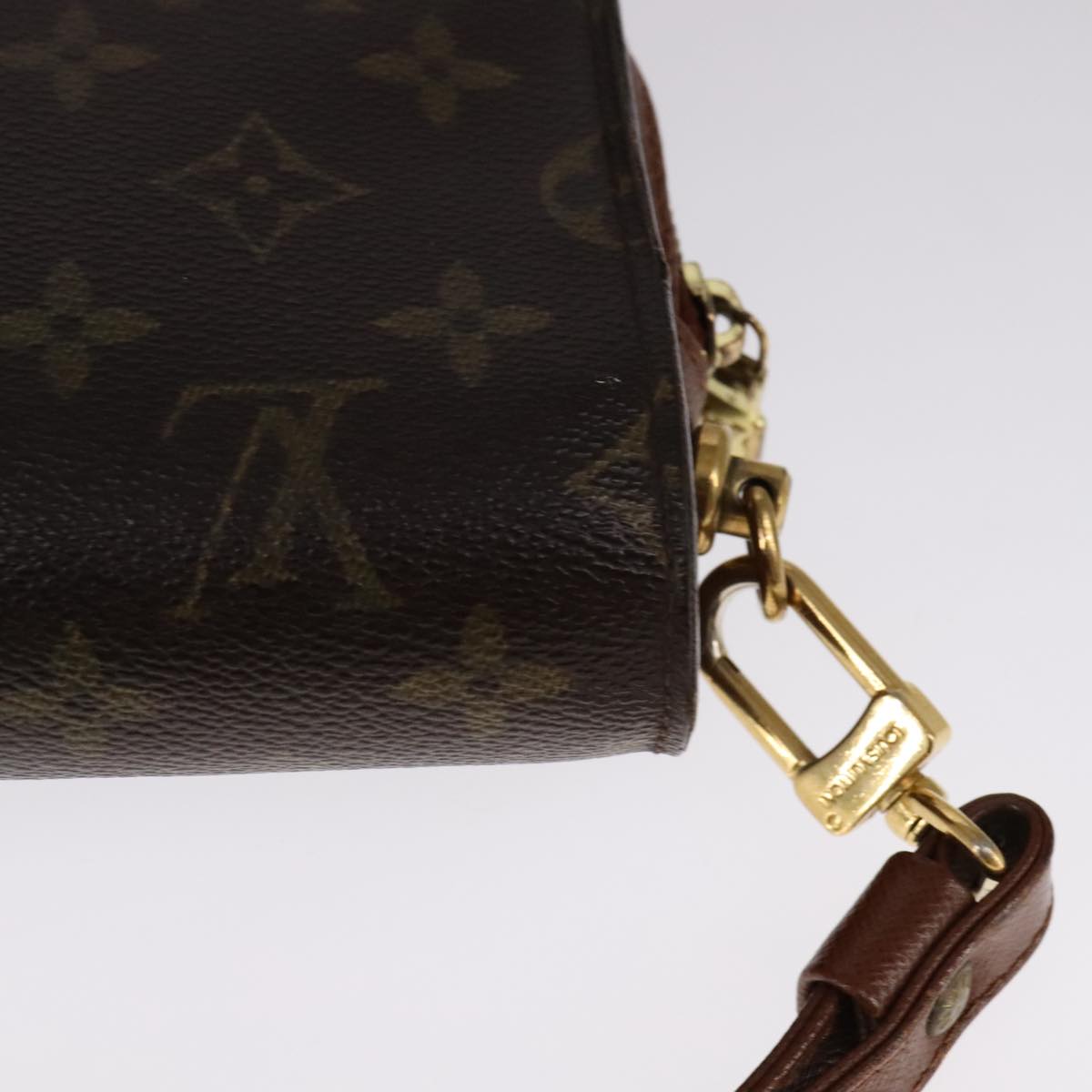 Louis Vuitton Orsay Brown Canvas Clutch Bag (Pre-Owned)